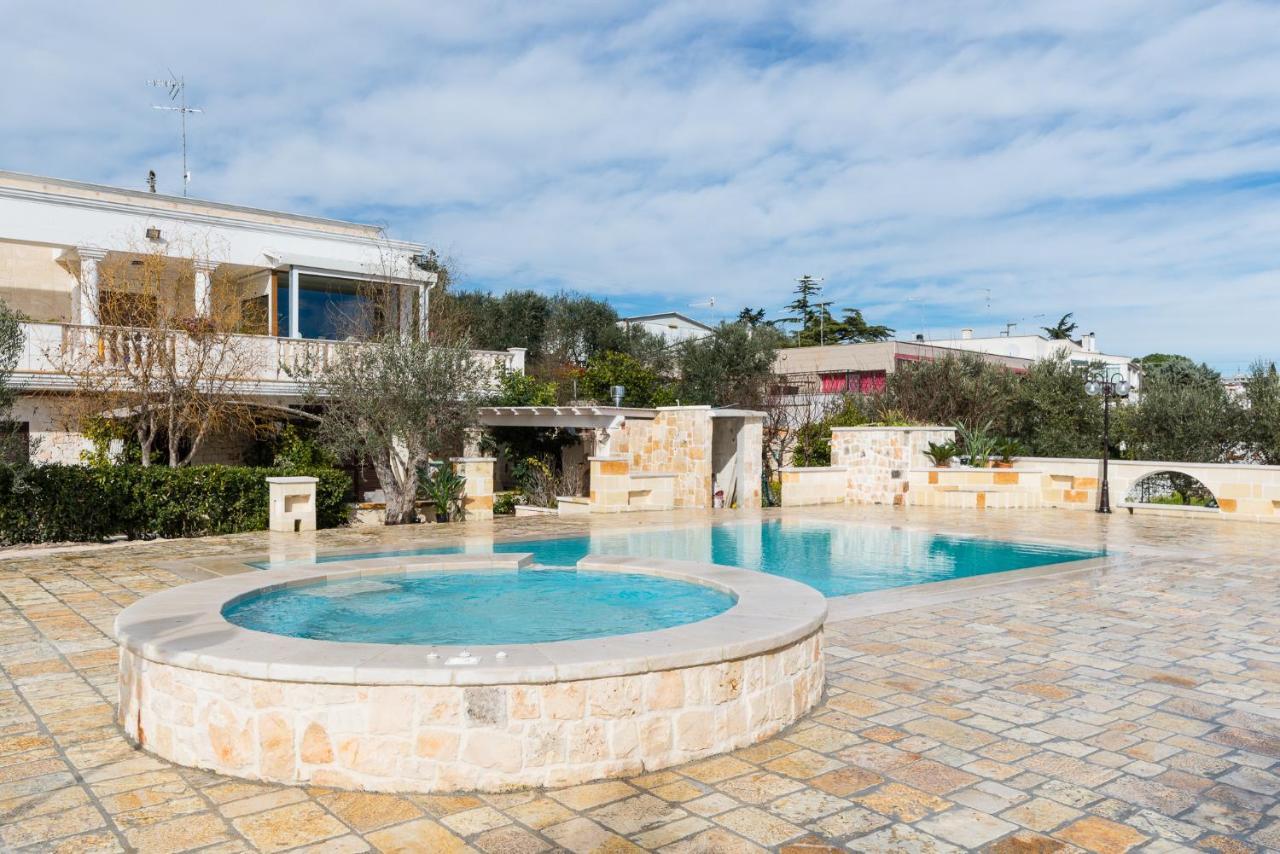 Appartamento Ortensia In Villa Mariella Ostuni Exterior photo
