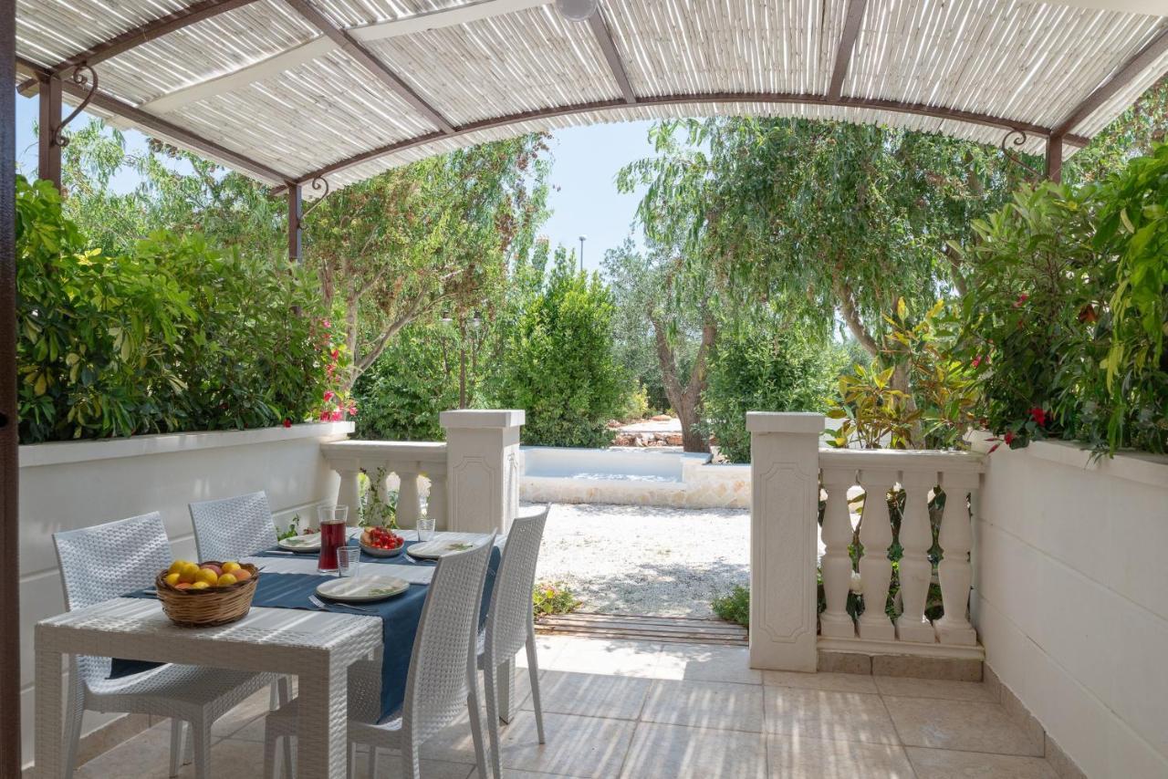 Appartamento Ortensia In Villa Mariella Ostuni Exterior photo